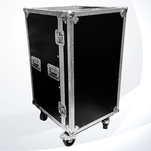 Case para distro o controlador de 8 canales Skjonberg robot, para operar 8 motores CM Lodestar cerrado