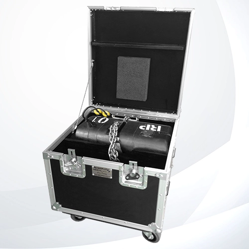 Case para resguardo de un motor de una tonelada, CM Lodestar abierto